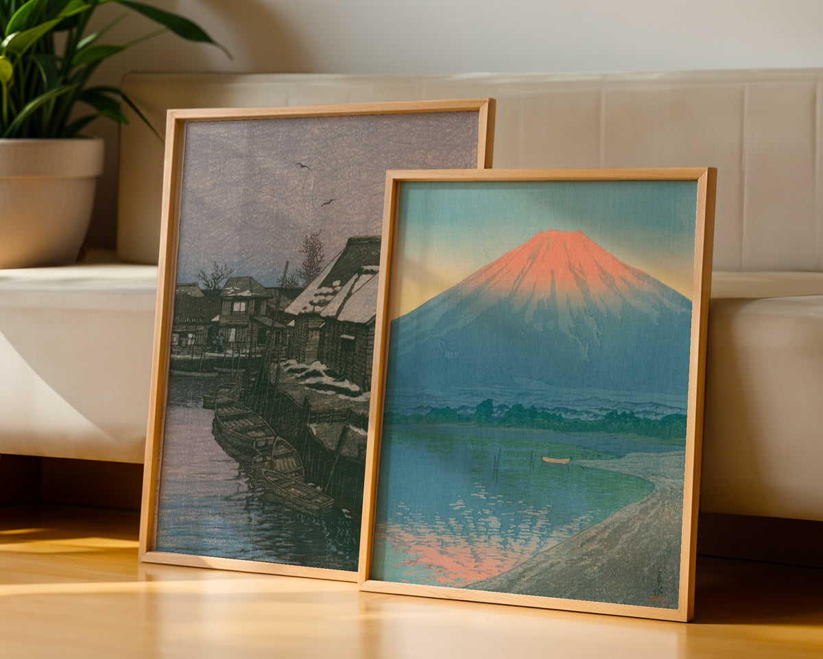 Hasui Kawase Daybreak over Lake Yamanaka 1931 Poster – två posters i rum 2