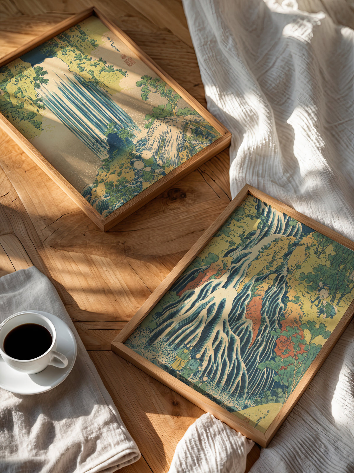 Katsushika Hokusai Kirifuri Waterfall 1832 Poster – två posters i rum 2