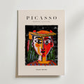 Picasso Colorful Female Portrait affisch på neutral bakgrund – poster från Bozetto