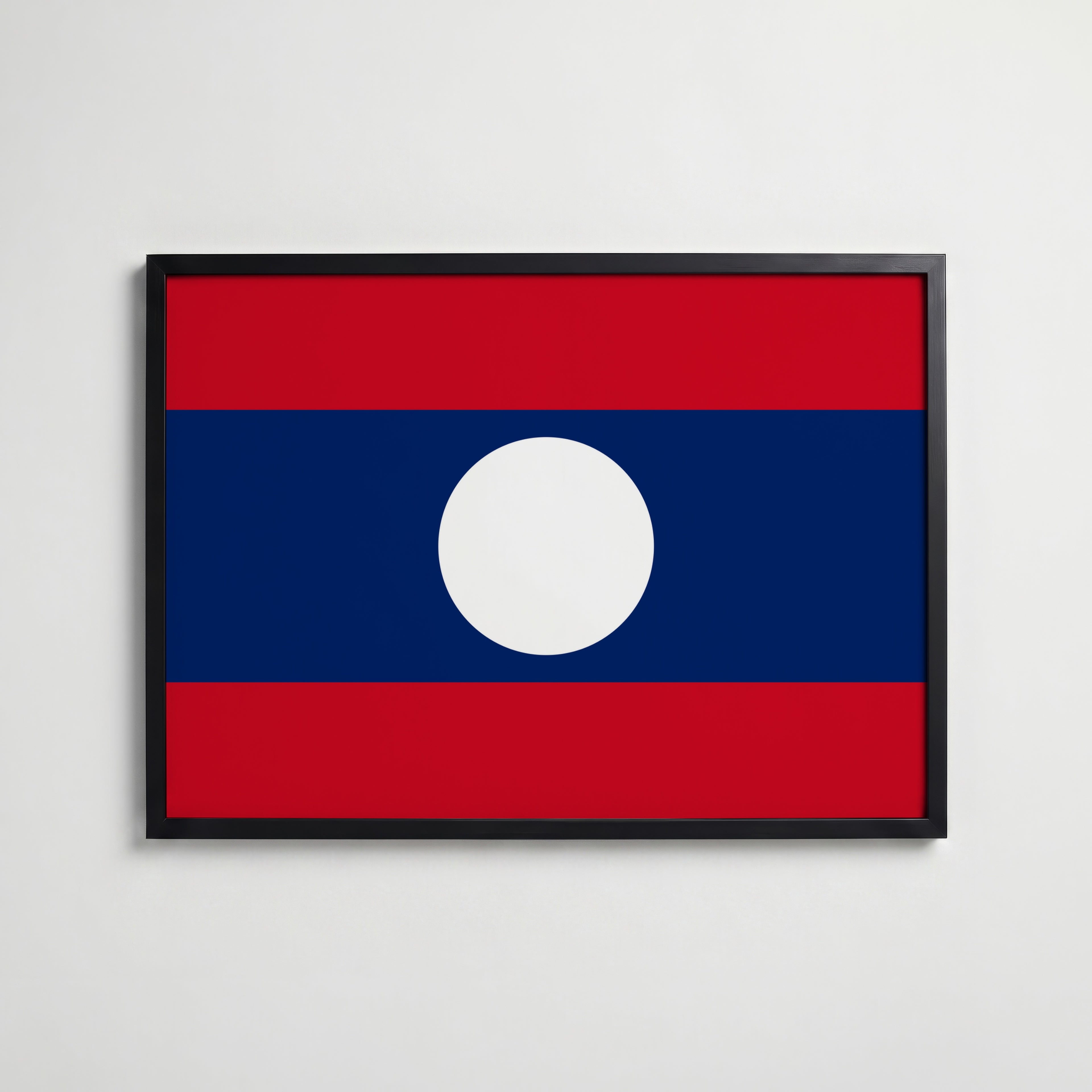 Laos National Flag Poster i svart ram – stilren konsttryck som väggdekor från Bozetto