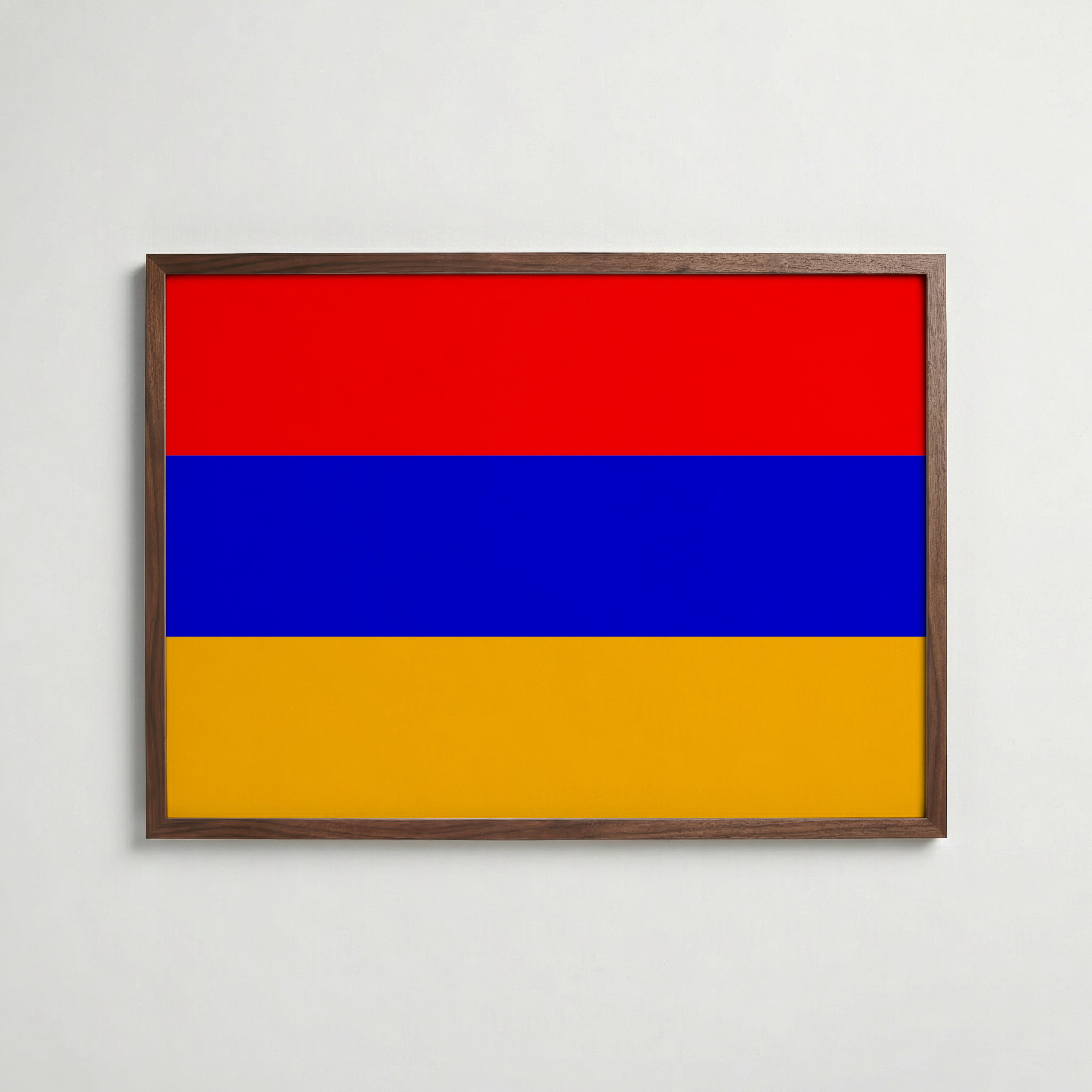 Armenia National Flag Poster i valnötsram – varm konstaffisch för hemmet från Bozetto
