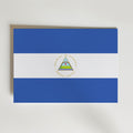 Nicaragua National Flag Poster – modern konst och stilren konsttryck för hemmet hos Bozetto