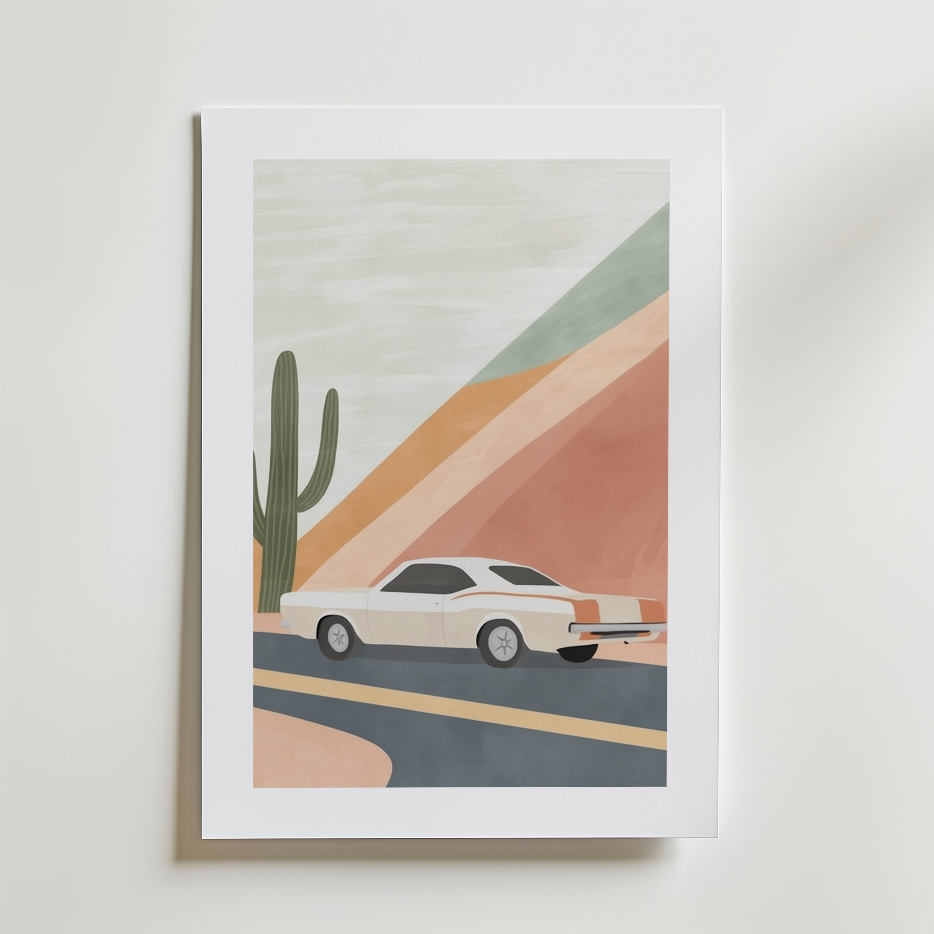 Desert Drive – stilfullt konsttryck från Bozetto, tryckt på matt finpapper i hög tryckkvalitet