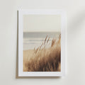 Dune Grass by the Sea Poster – modern konst och stilren konsttryck för hemmet hos Bozetto