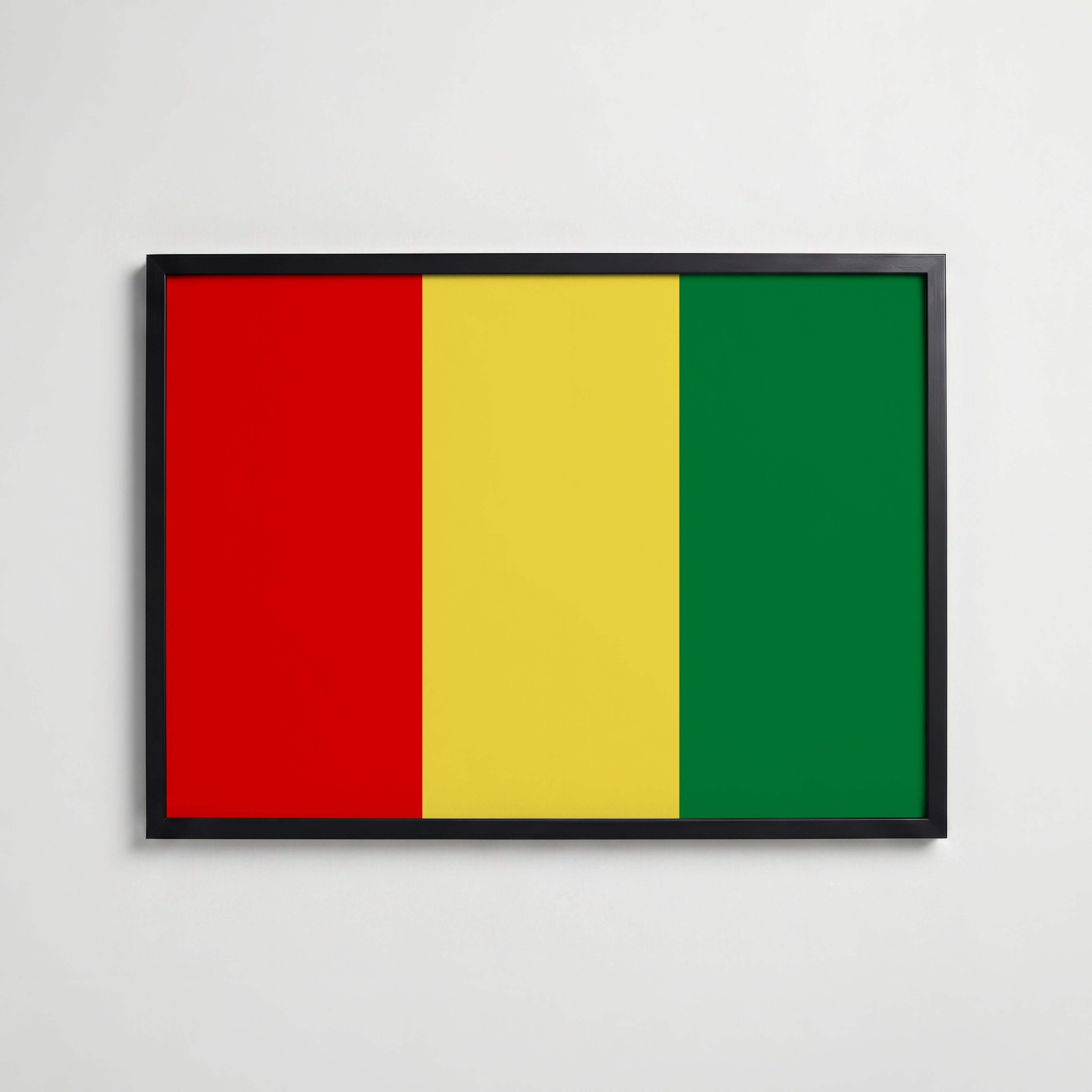 Guinea National Flag Poster i svart ram – stilren konsttryck som väggdekor från Bozetto