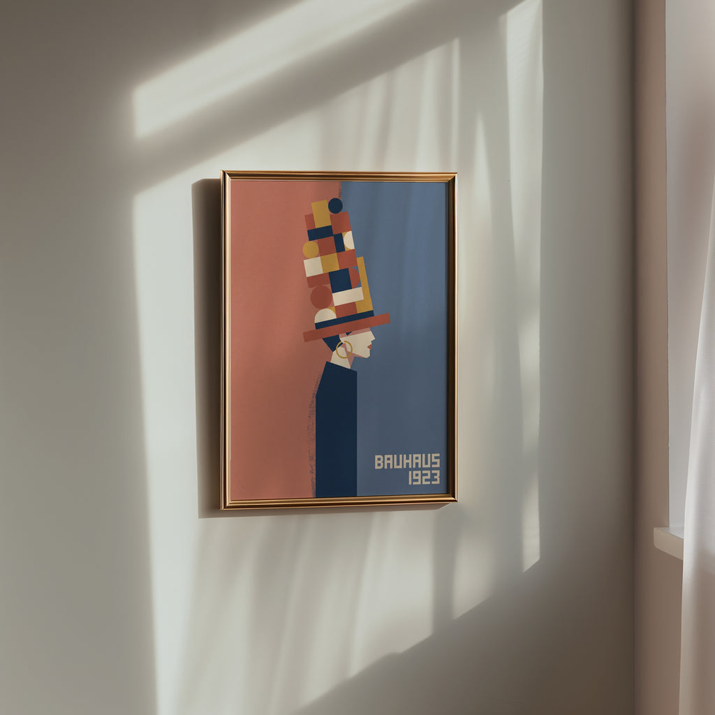 Bauhaus Hat Lady Poster – i rum 5