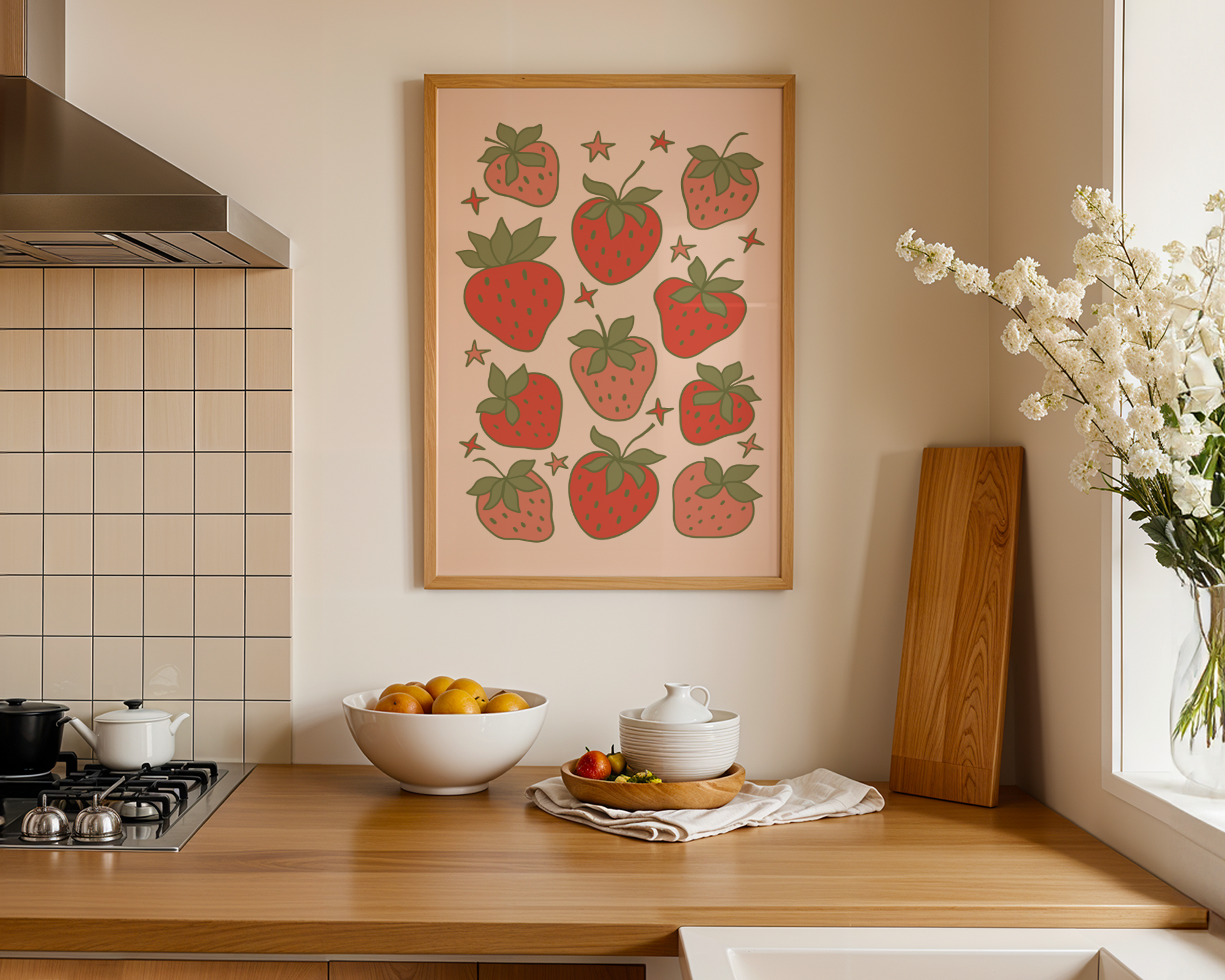 Mockup av Cute Strawberries affisch på vägg – köp enkelt hos Bozetto i hög kvalitet