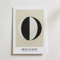 Mockup av Hilma af Klint The Current affisch på vägg – köp enkelt hos Bozetto i hög kvalitet