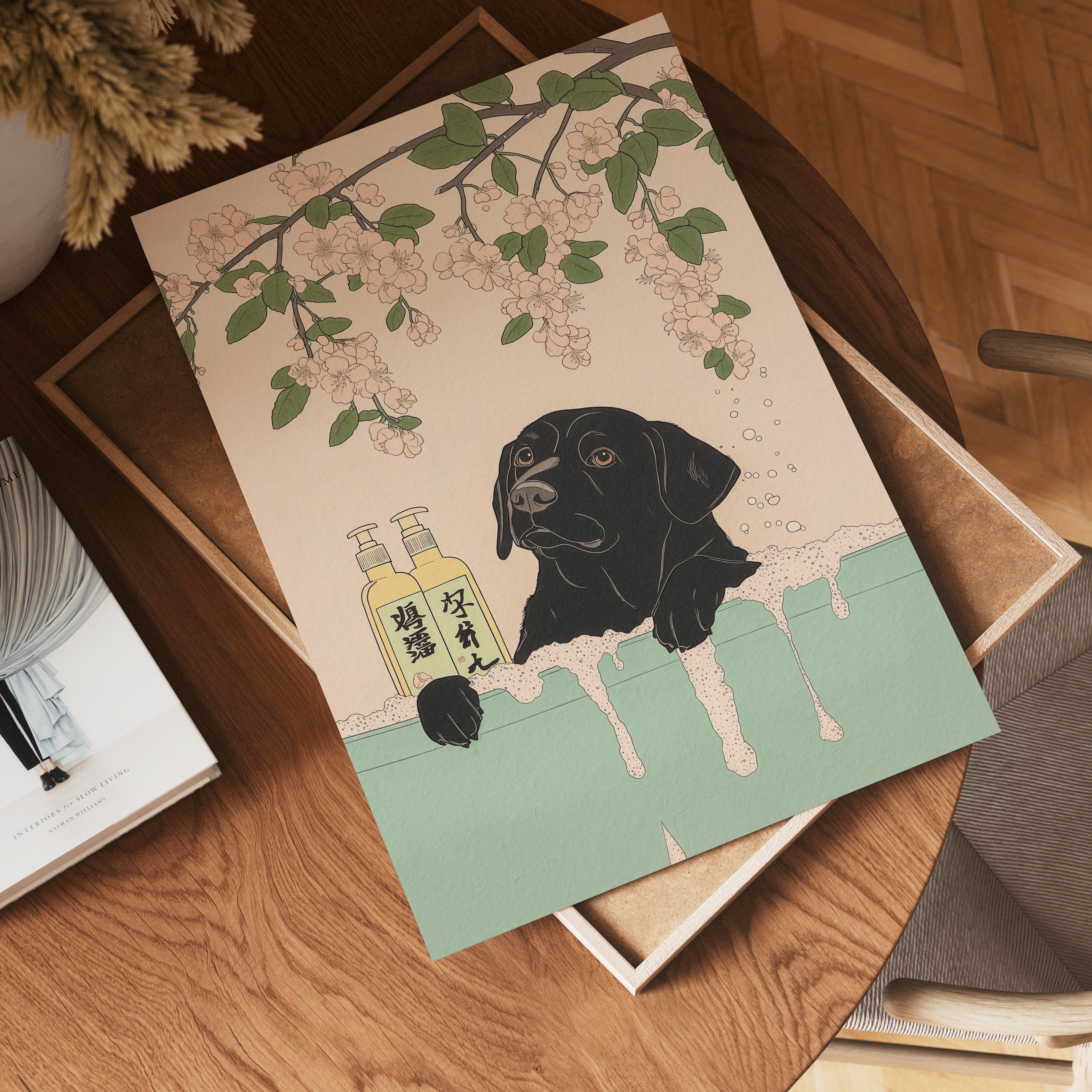 Väggmockup av Labrador In Blossom Bath affisch på ljus vägg – Bozetto konsttryck