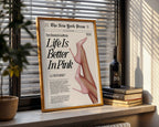 Mockup av Life Is Better In Pink affisch på vägg – köp enkelt hos Bozetto i hög kvalitet