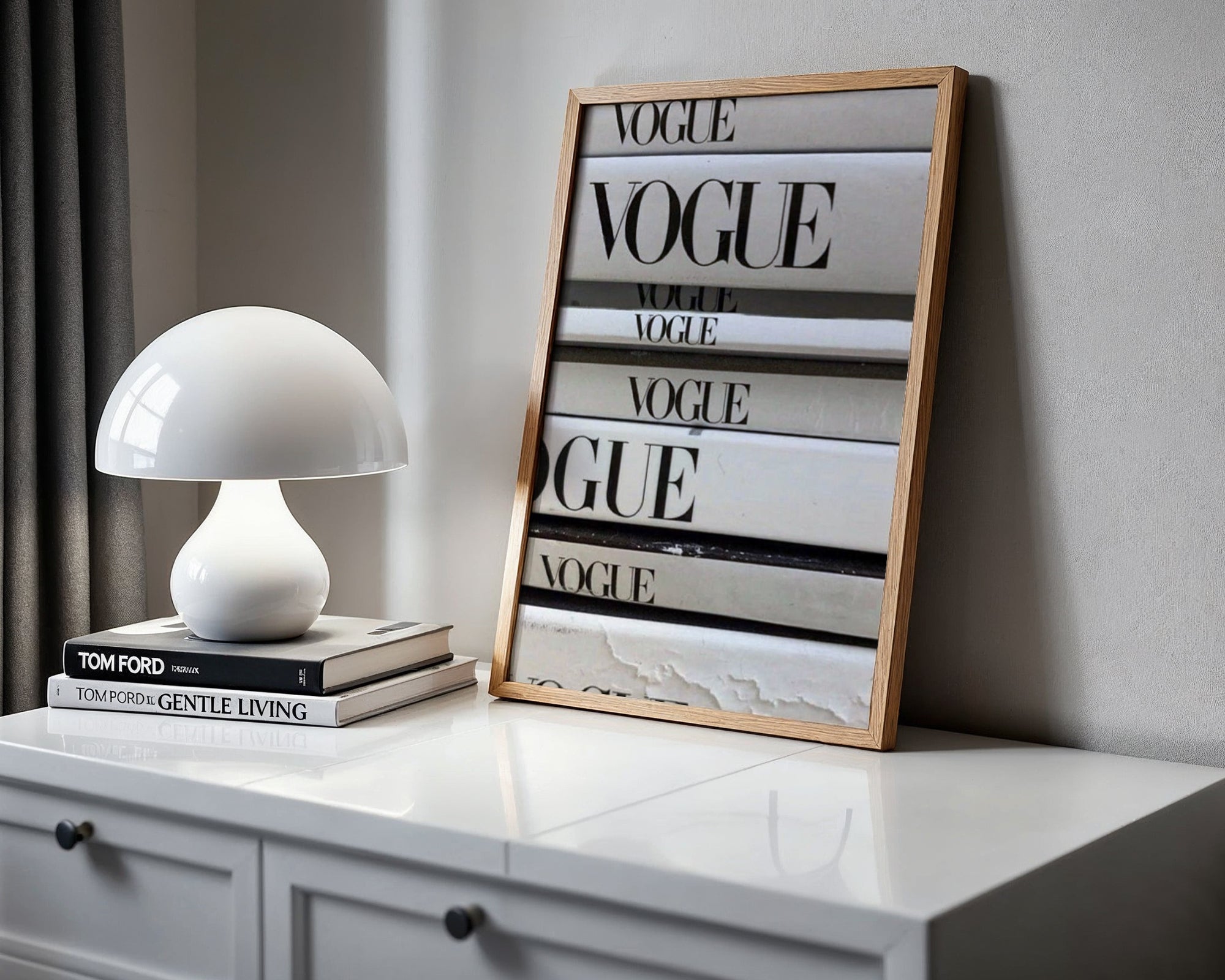 Väggmockup av Vogue Stack affisch på ljus tegelvägg – Bozetto konsttryck i hög tryckkvalitet