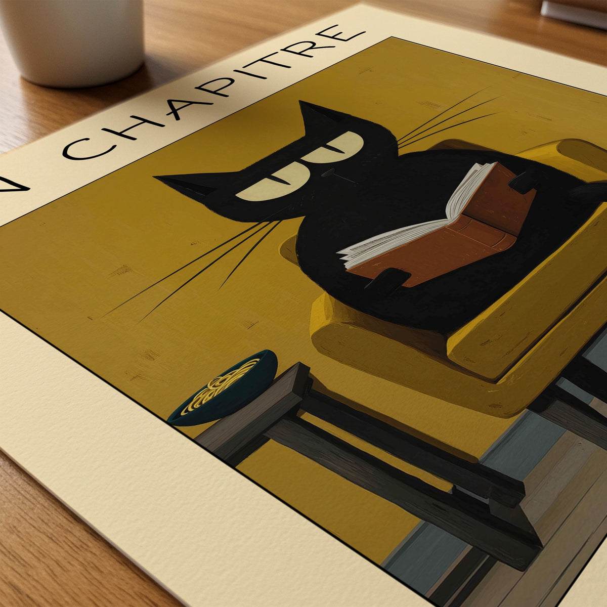 Quiet Reading Cat konsttryck på skrivbord – Bozetto poster i hög kvalitet
