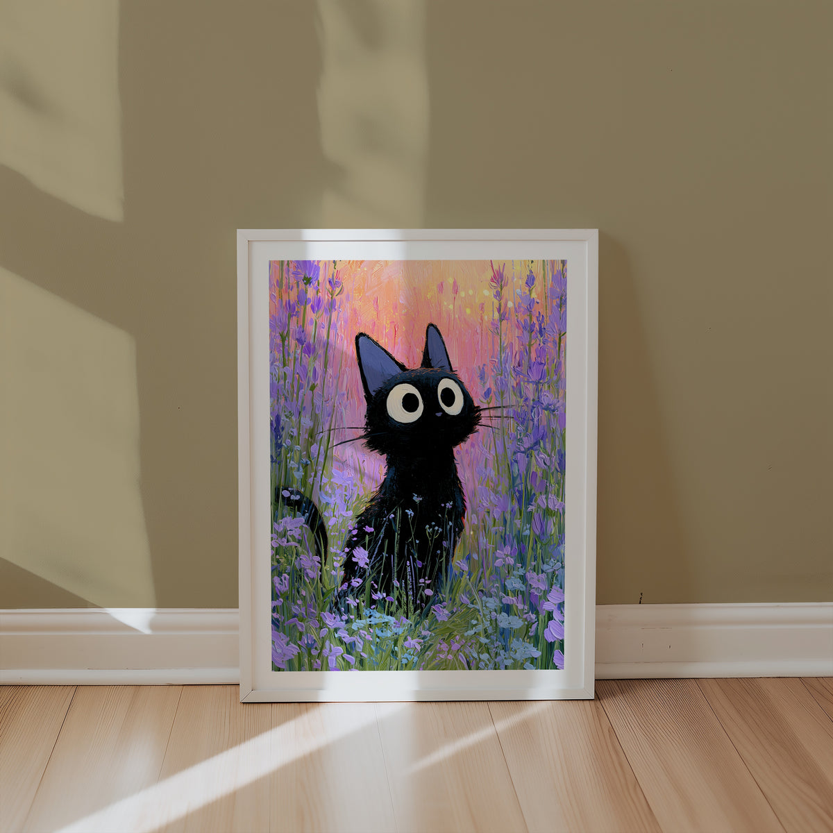 Cat in Violette Meadow Poster med passepartout i ram på vägg